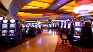 Live Casino dengan Dealer Profesional Siap Melayani